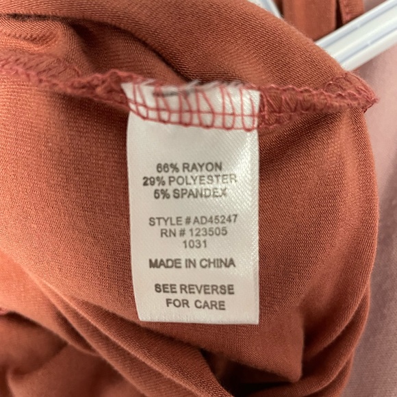 Dress - Picture 4 of 5